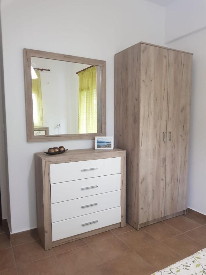 Apartamenty Rodzinne 卡梅纳维洛拉 外观 照片
