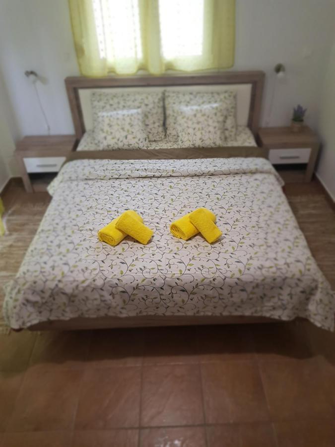 Apartamenty Rodzinne 卡梅纳维洛拉 外观 照片